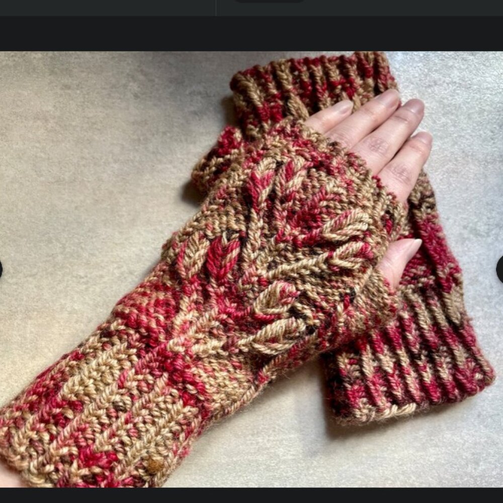 New NWOT Floral Wool Knit Mitts Wrist Warmers Wristwarmer Handmade Botanical